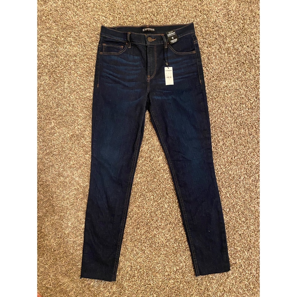 NWT Express cropped jeggings